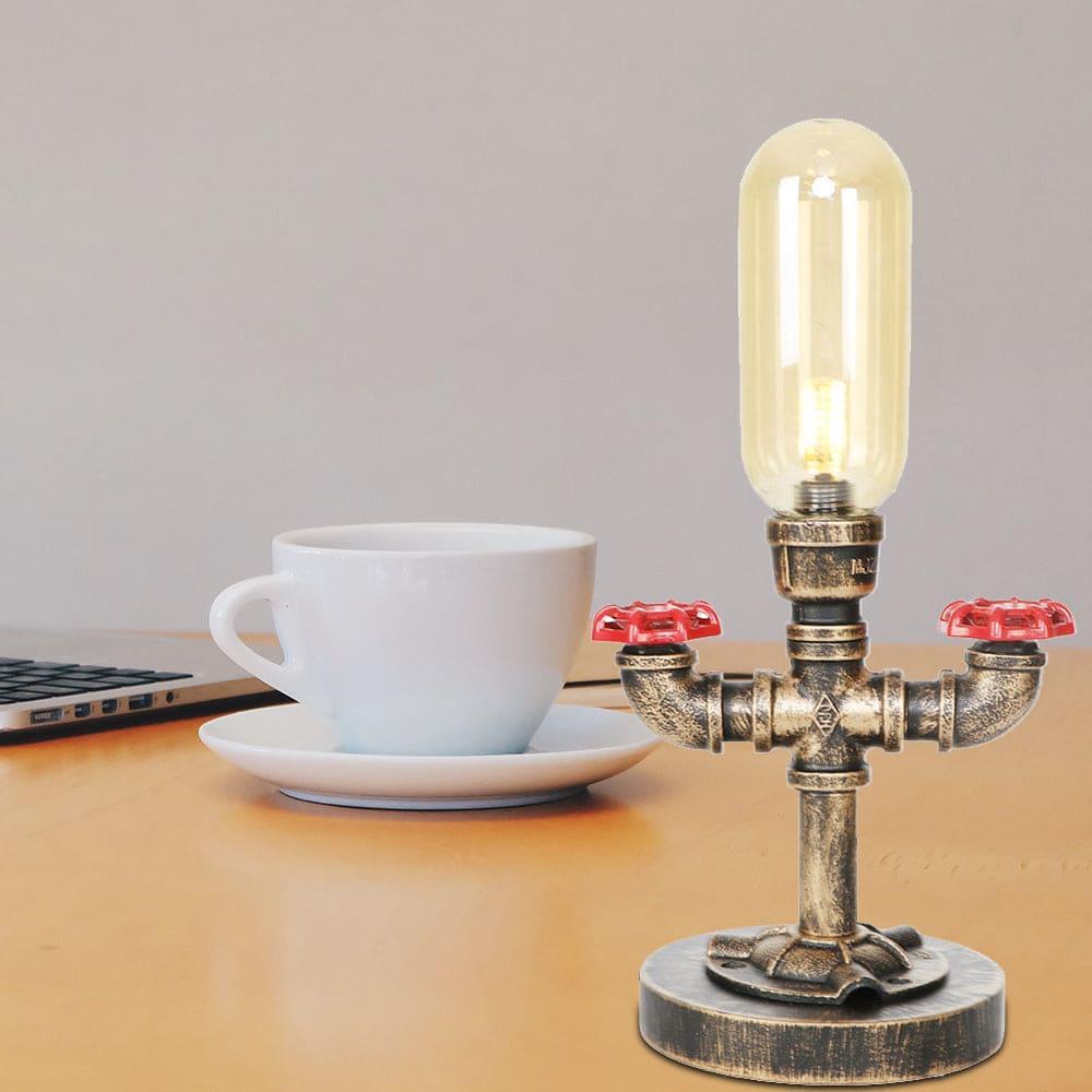 Lampe de table moderne à design industriel en métal
