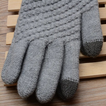Gants tricotés légers à design élégant