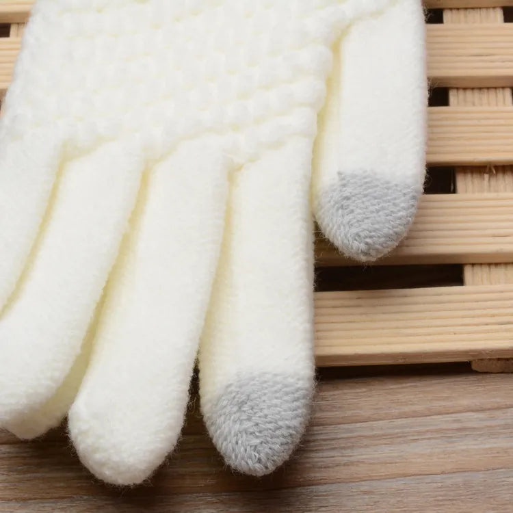 Gants tricotés légers à design élégant
