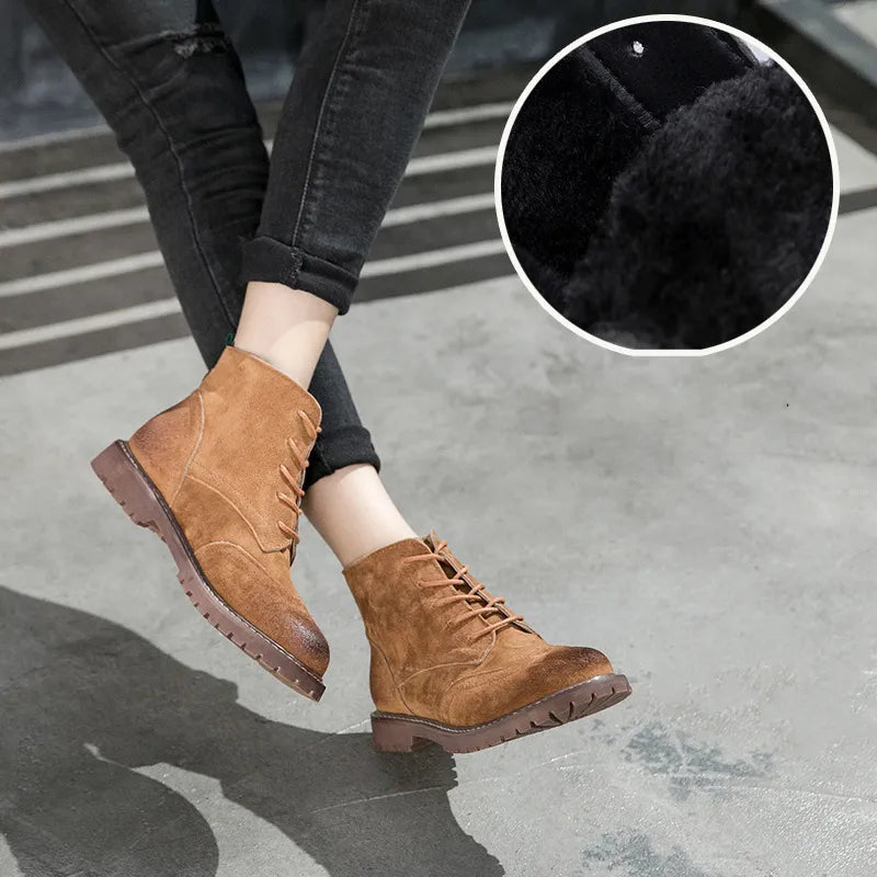 Bottes en daim élégantes à talon moyen