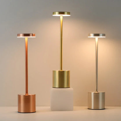 Lampe de bureau LED à intensité réglable design moderne