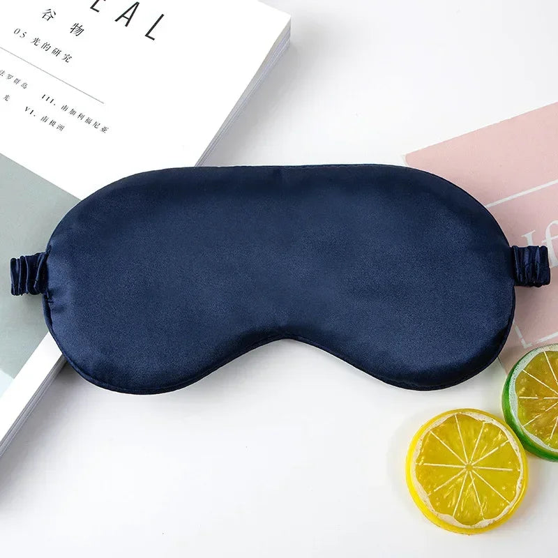 Masque de sommeil en soie à volants élégants