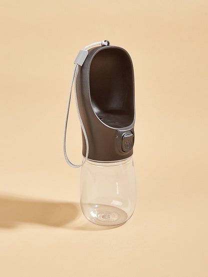 Bouteille d'eau portable pour chien avec distributeur intégré