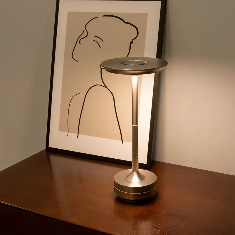 Lampe de table sans fil à intensité réglable LED